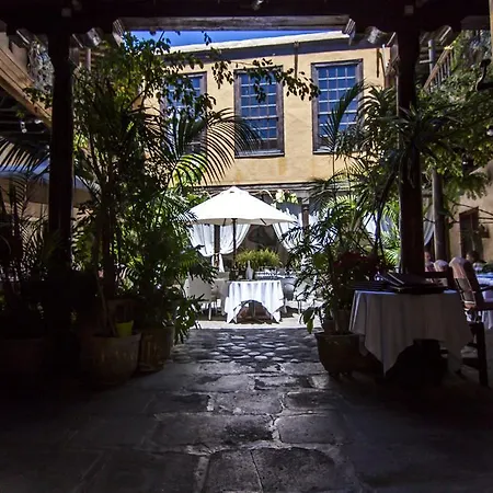 Casa Montesdeoca דירה *